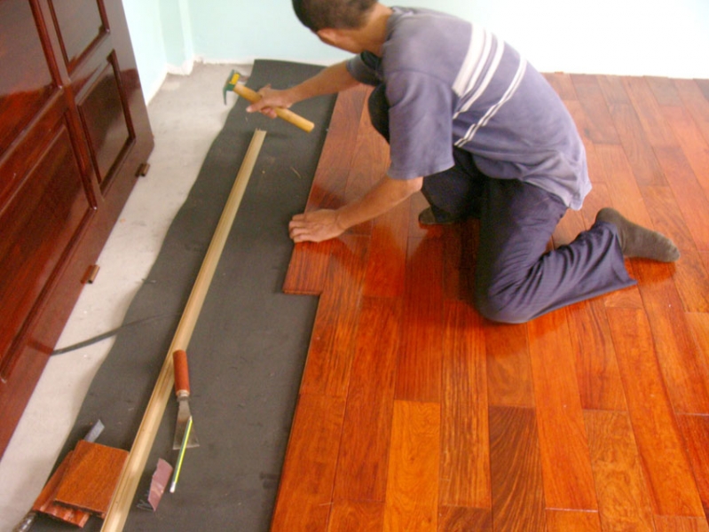 Thi công sàn gỗ tại quận 9, khu dân cư Phúc An